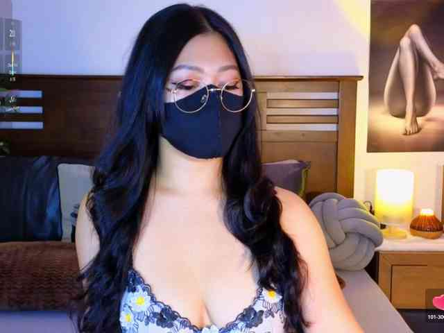 aaliyah18ally webcam