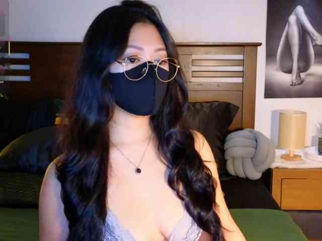 aaliyah18ally webcam