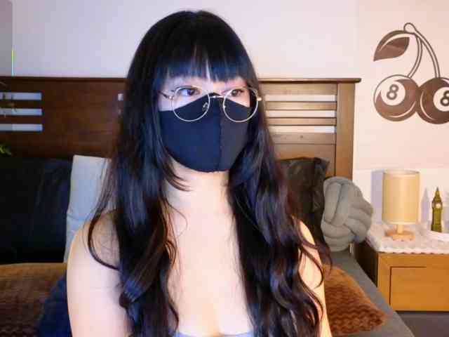 aaliyah18ally webcam