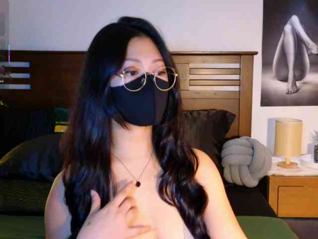 aaliyah18ally's live room