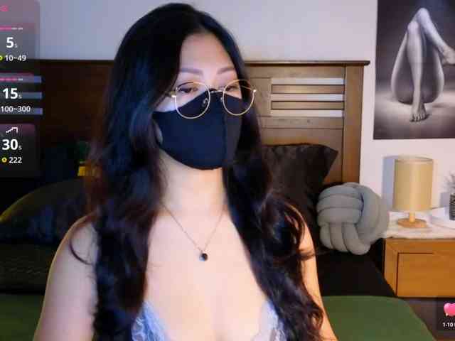 aaliyah18ally webcam