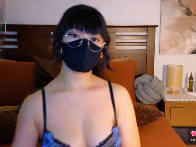 aaliyah18ally webcam
