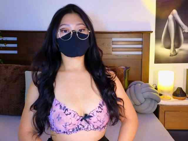 aaliyah18ally webcam