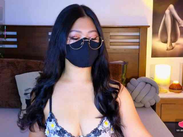 aaliyah18ally webcam