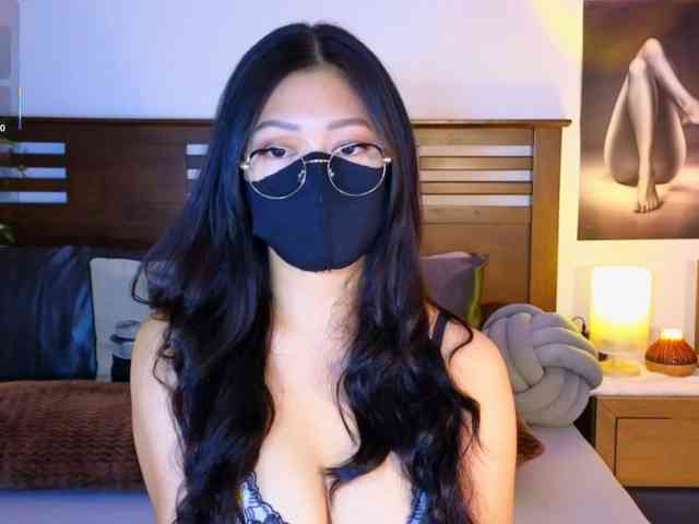 aaliyah18ally webcam