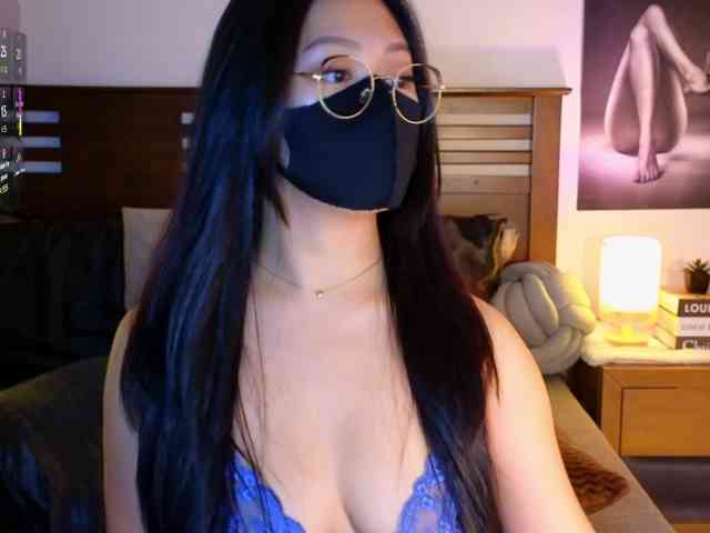 aaliyah18ally webcam