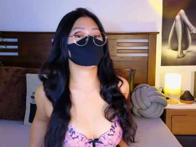 aaliyah18ally webcam