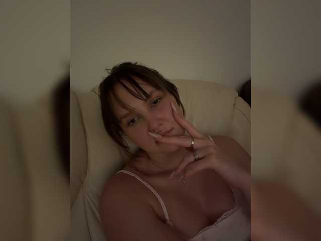 kristiwitch1 live cam on BongaCams