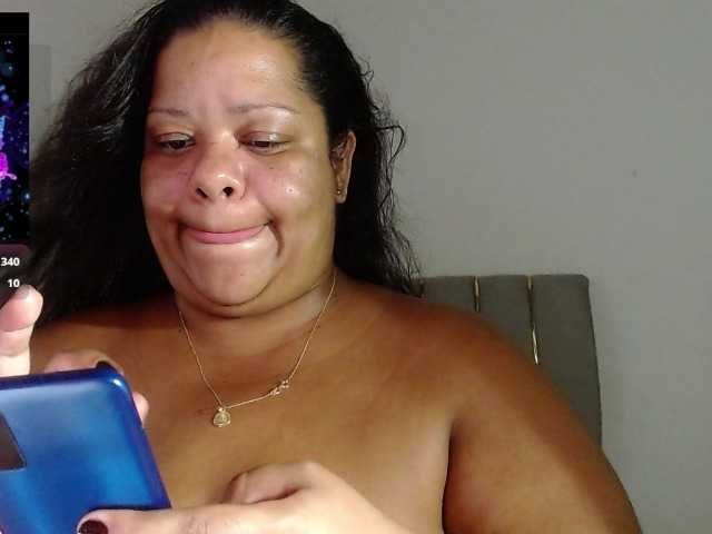 Victoria0486 live cam on BongaCams