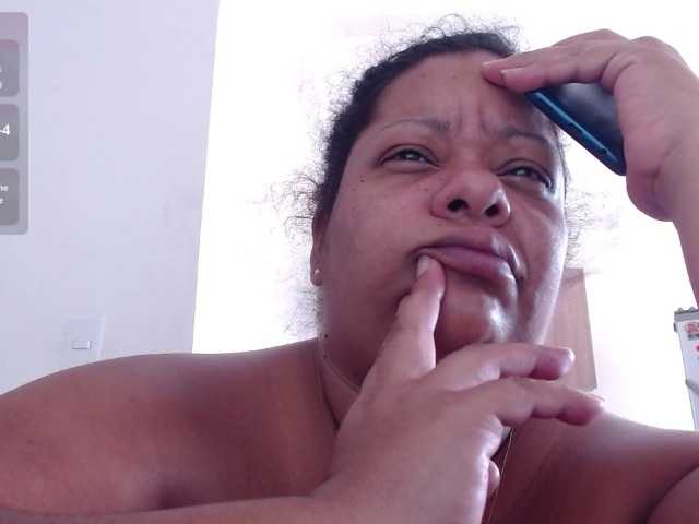 sweetsquirt4u live webcam show