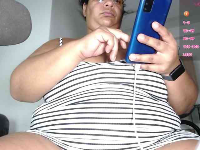 sweetsquirt4u webcam