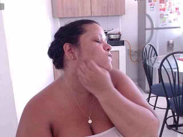 sweetsquirt4u webcam