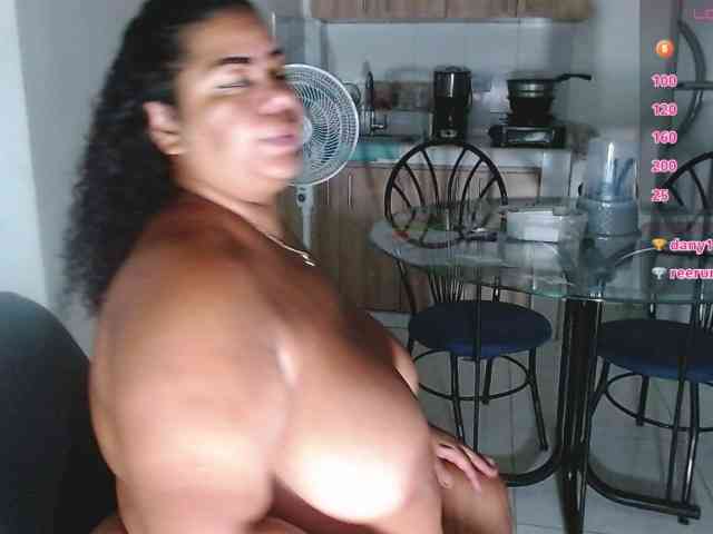 sweetsquirt4u webcam