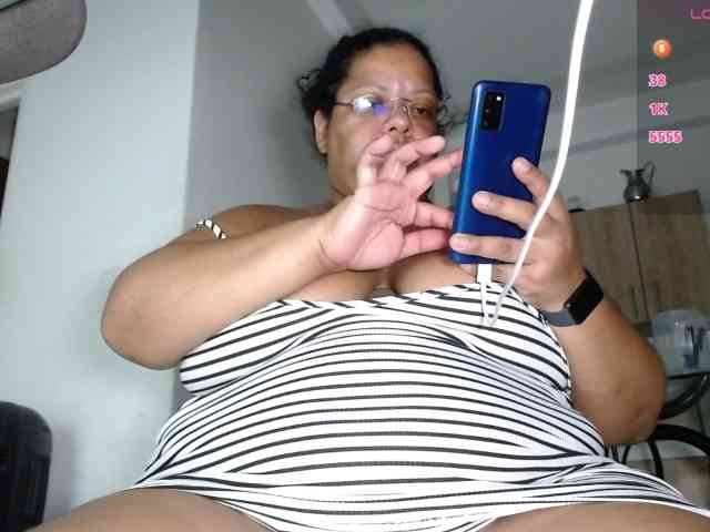 sweetsquirt4u webcam