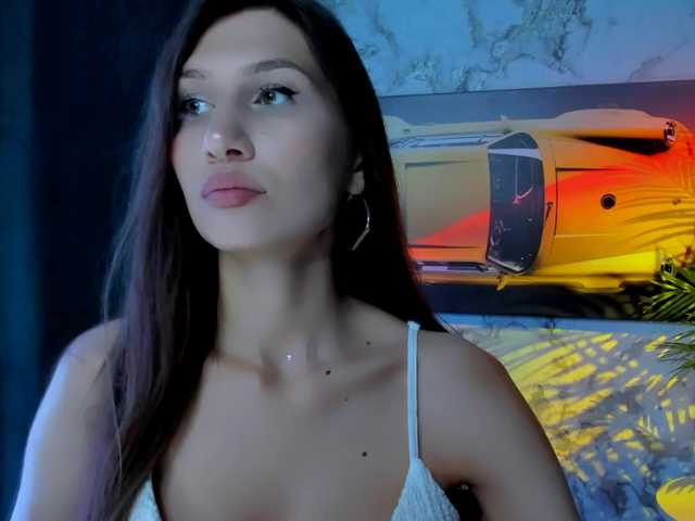 Mollyinyourmind live webcam show