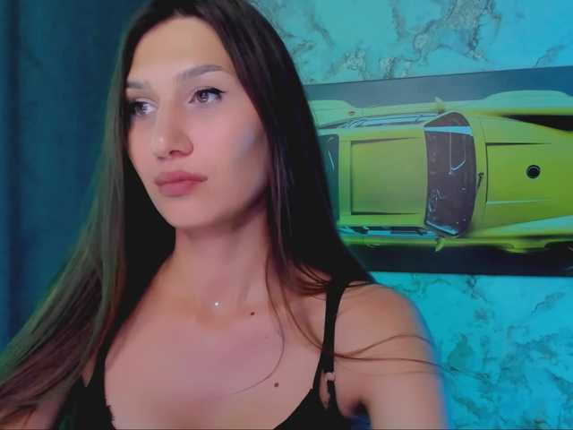 Mollyinyourmind live cam on BongaCams