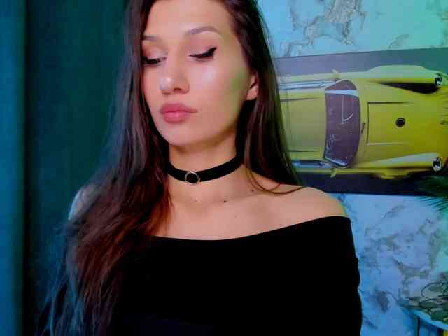 Mollyinyourmind Live Webcam on BongaCams