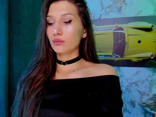 Mollyinyourmind Live Webcam on BongaCams