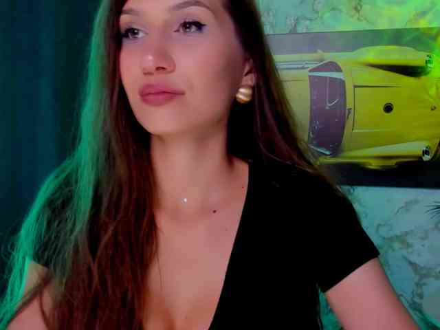 Modelo: Mollyinyourmind