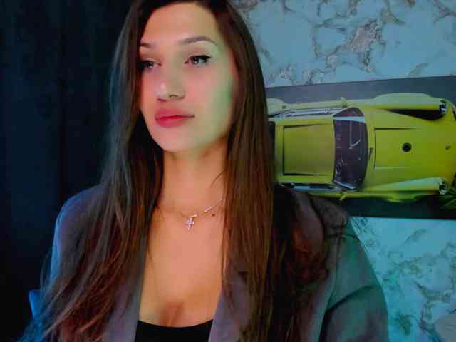 Modelo: Mollyinyourmind