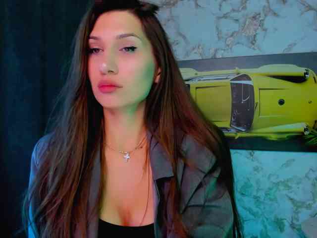 Modelo: Mollyinyourmind