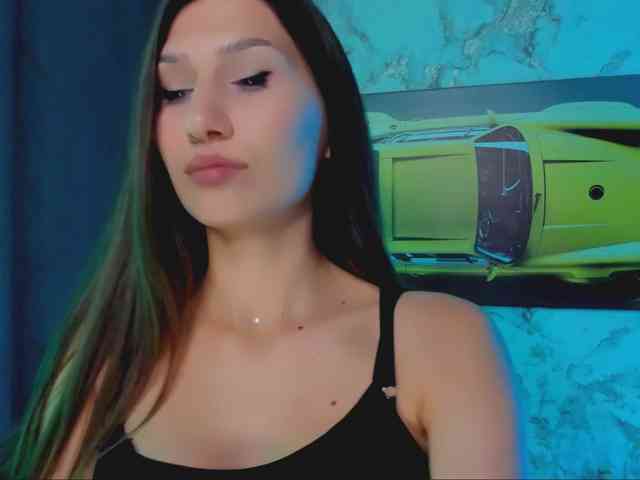 Modelo: Mollyinyourmind