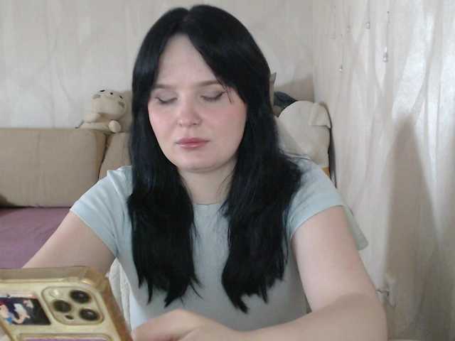 Lizzi-Peach webcam