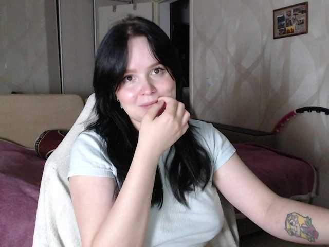 lizzi-peach live sex show