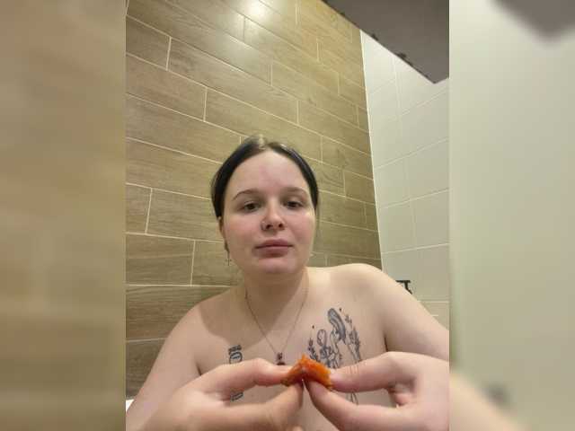 Lizzi-Peach