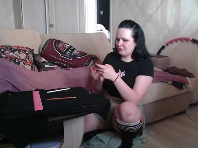 Lizzi-Peach live webcam show