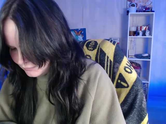 Lizzi-Peach live cam preview