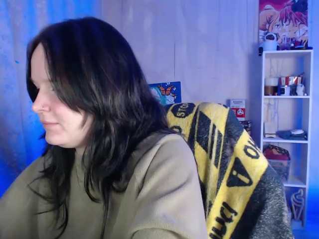 Lizzi-Peach live cam preview