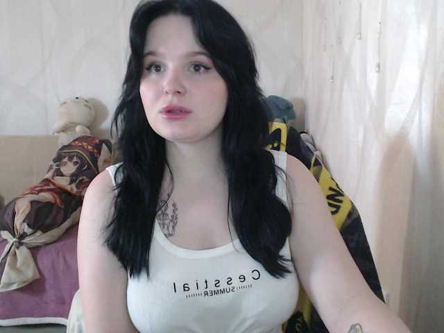 lizzi-peach live sex show