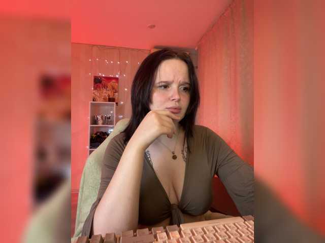 Lizzi-Peach