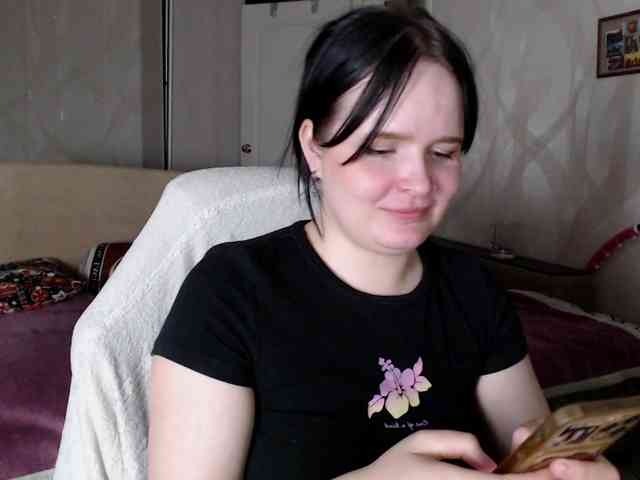 Lizzi-Peach webcam