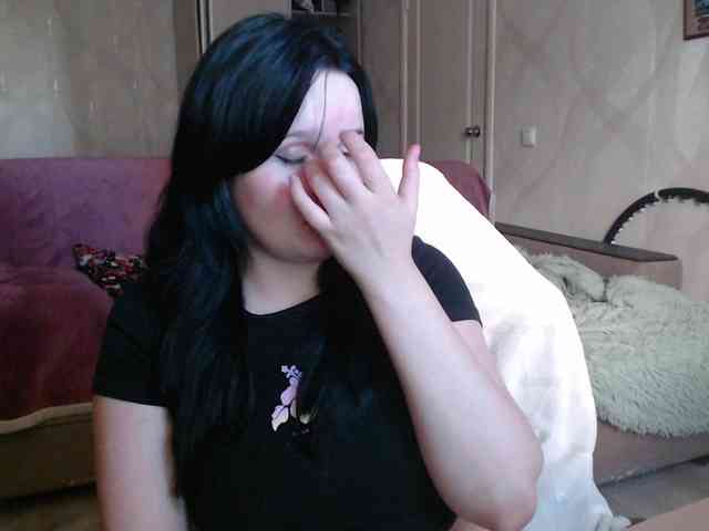 Lizzi-Peach webcam