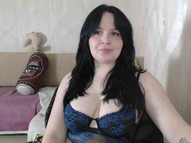 Lizzi-Peach webcam