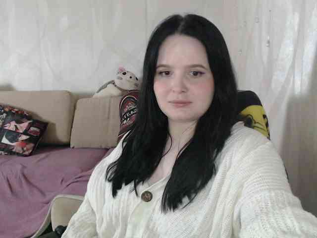 Lizzi-Peach webcam