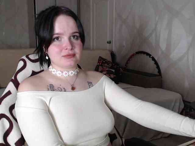 Lizzi-Peach - Girl 