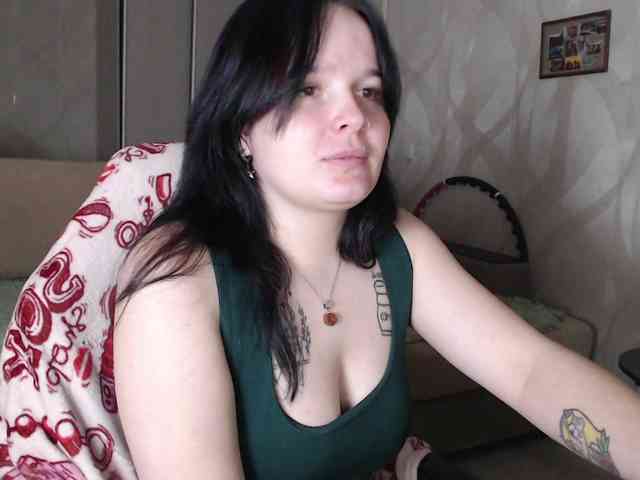 Lizzi-Peach webcam