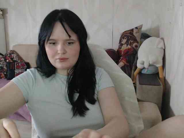 Lizzi-Peach webcam