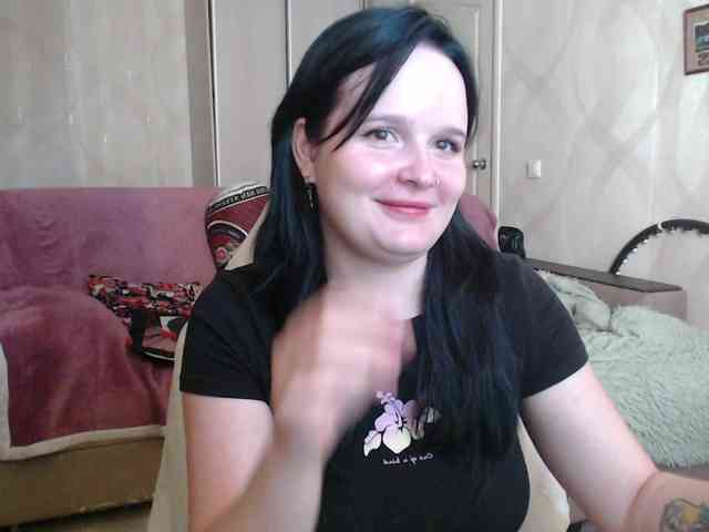 Lizzi-Peach webcam