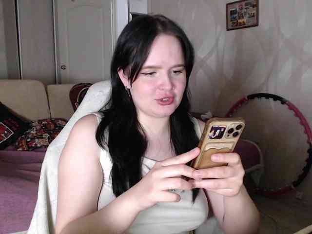 Lizzi-Peach webcam