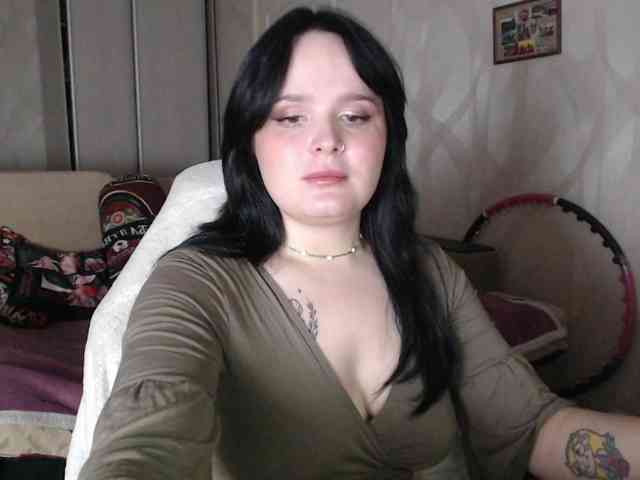 Lizzi-Peach webcam