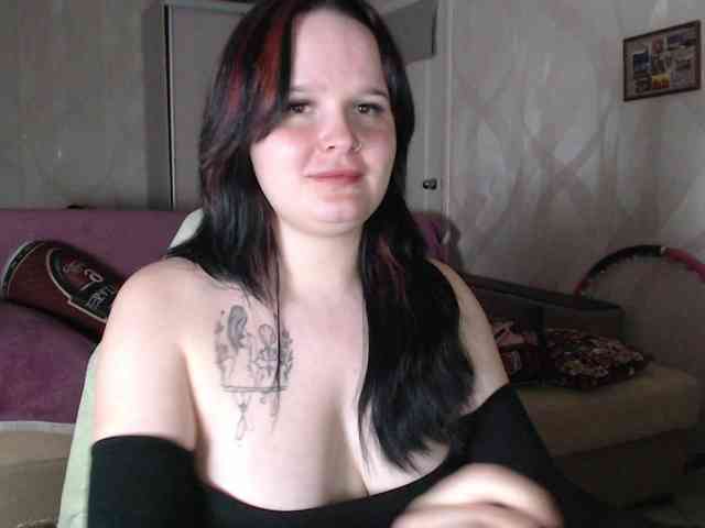 Lizzi-Peach webcam