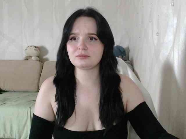 Lizzi-Peach webcam
