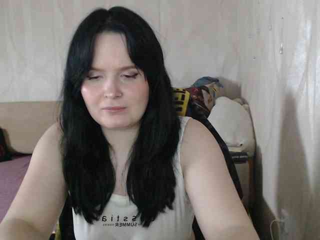 Lizzi-Peach webcam