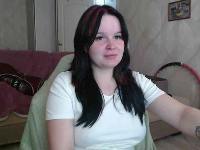 Lizzi-Peach webcam