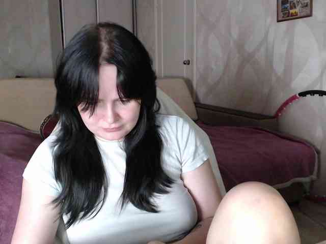 Lizzi-Peach webcam