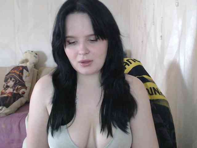 Lizzi-Peach webcam
